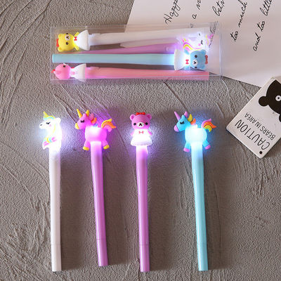 4pcs Set Heat Sensitive Erasable Ink Plastic Gel Light Pen for Trending Cartoon Bear