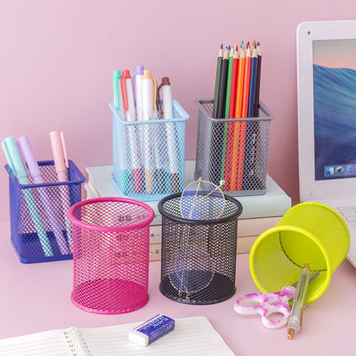 2022 Office Stand Cute Pen Container Desktop Personalized Metal Mesh Pen Holder in Green